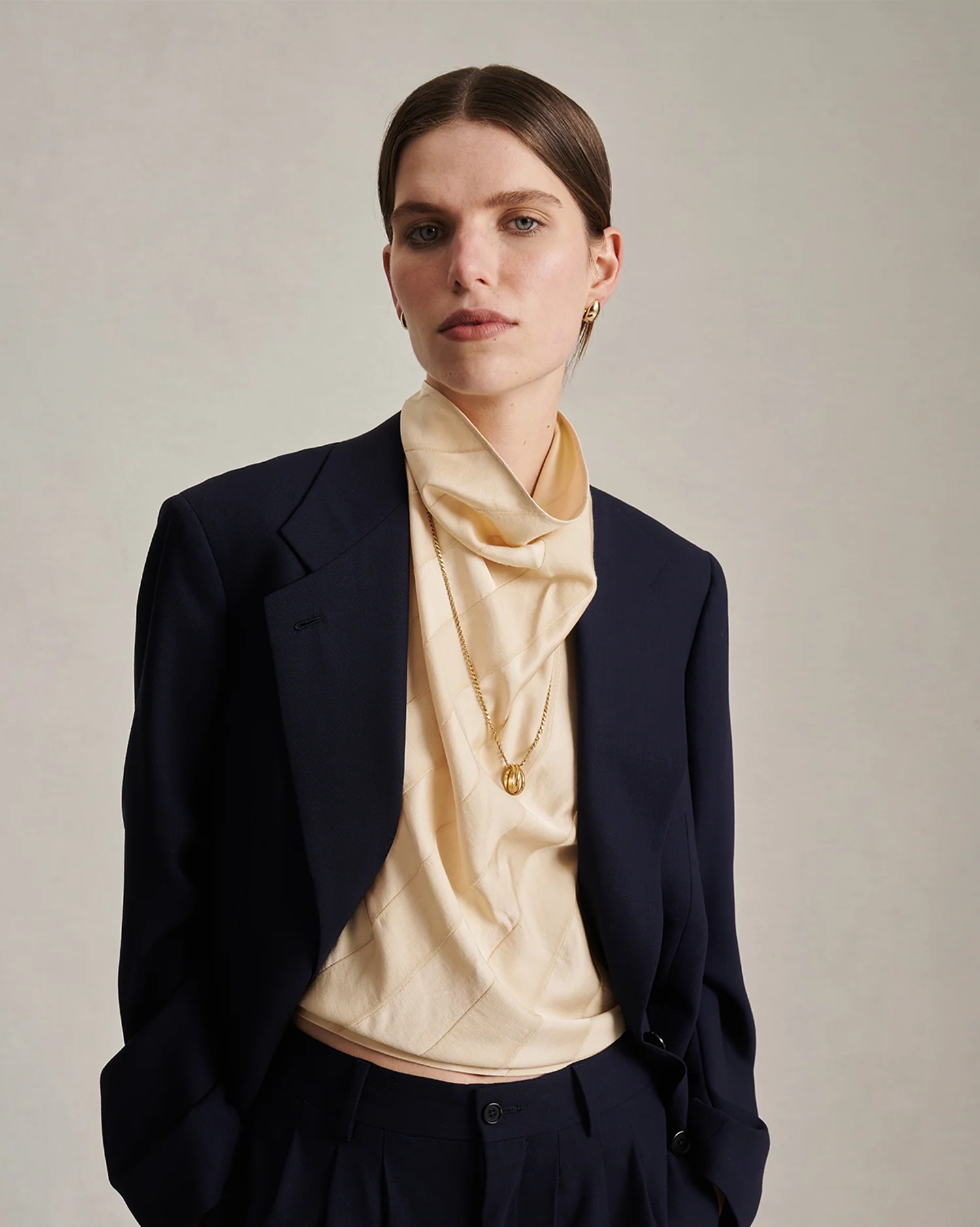 Ava Blazer - Dark Navy - Image 3