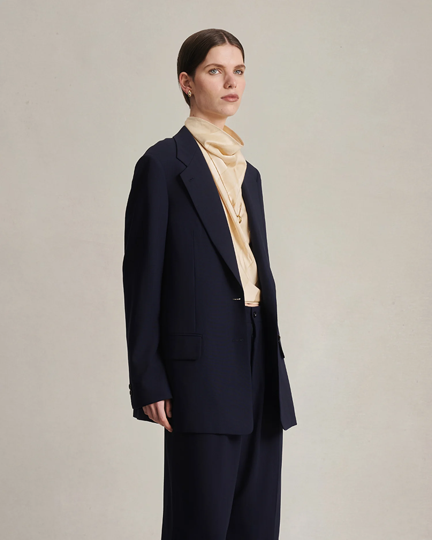Ava Blazer - Dark Navy - Image 4