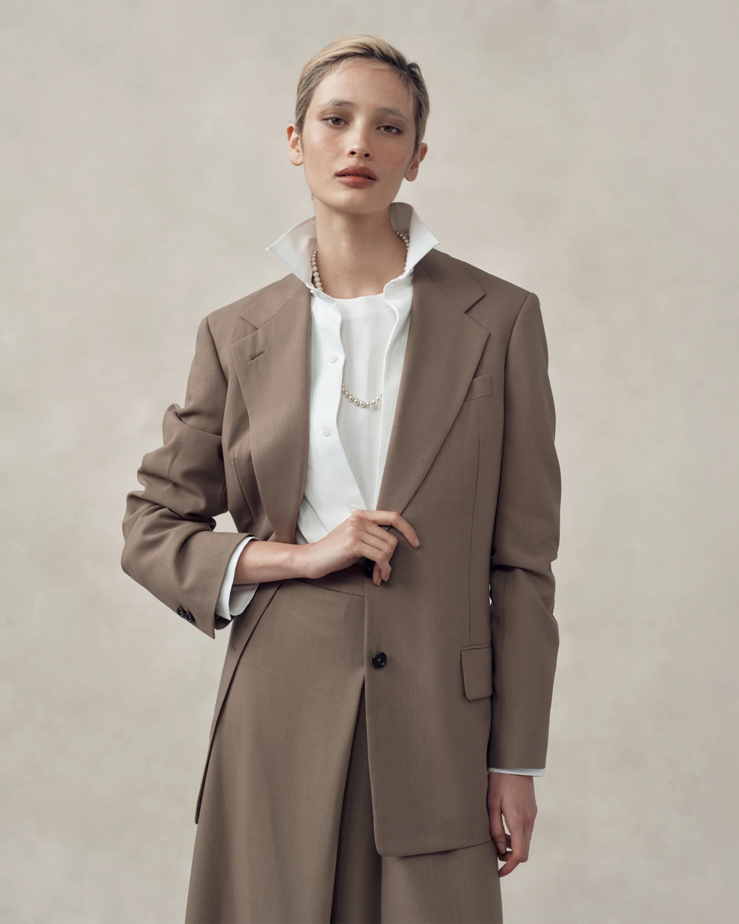 Ava Blazer - Taupe - Image 6