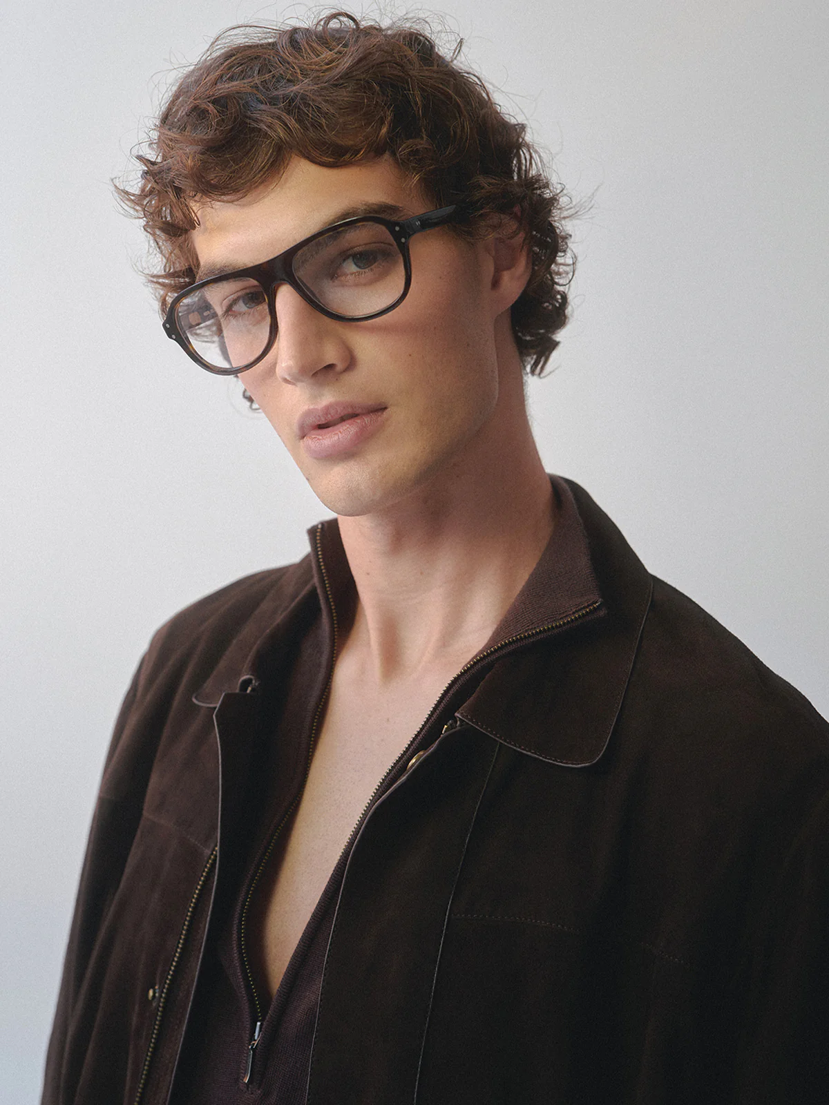Avedon Dark Havana Sunglasses - Image 3
