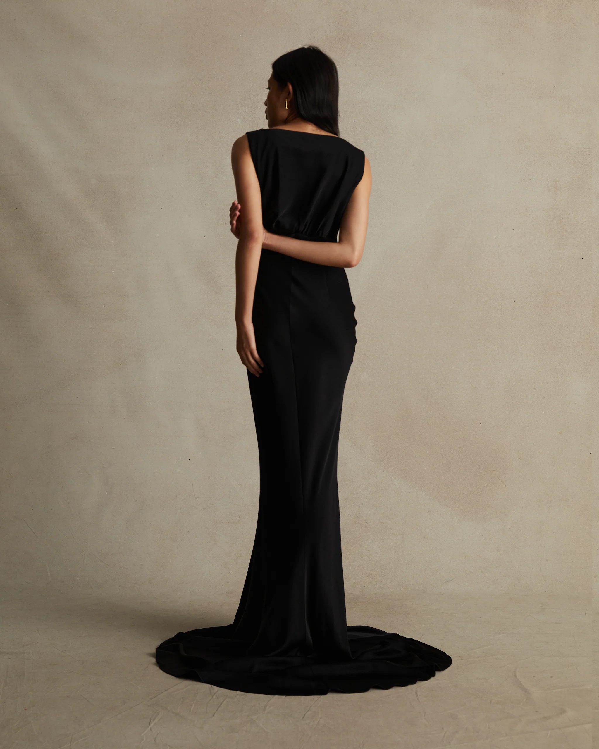 Black Dakota Gown - Image 3