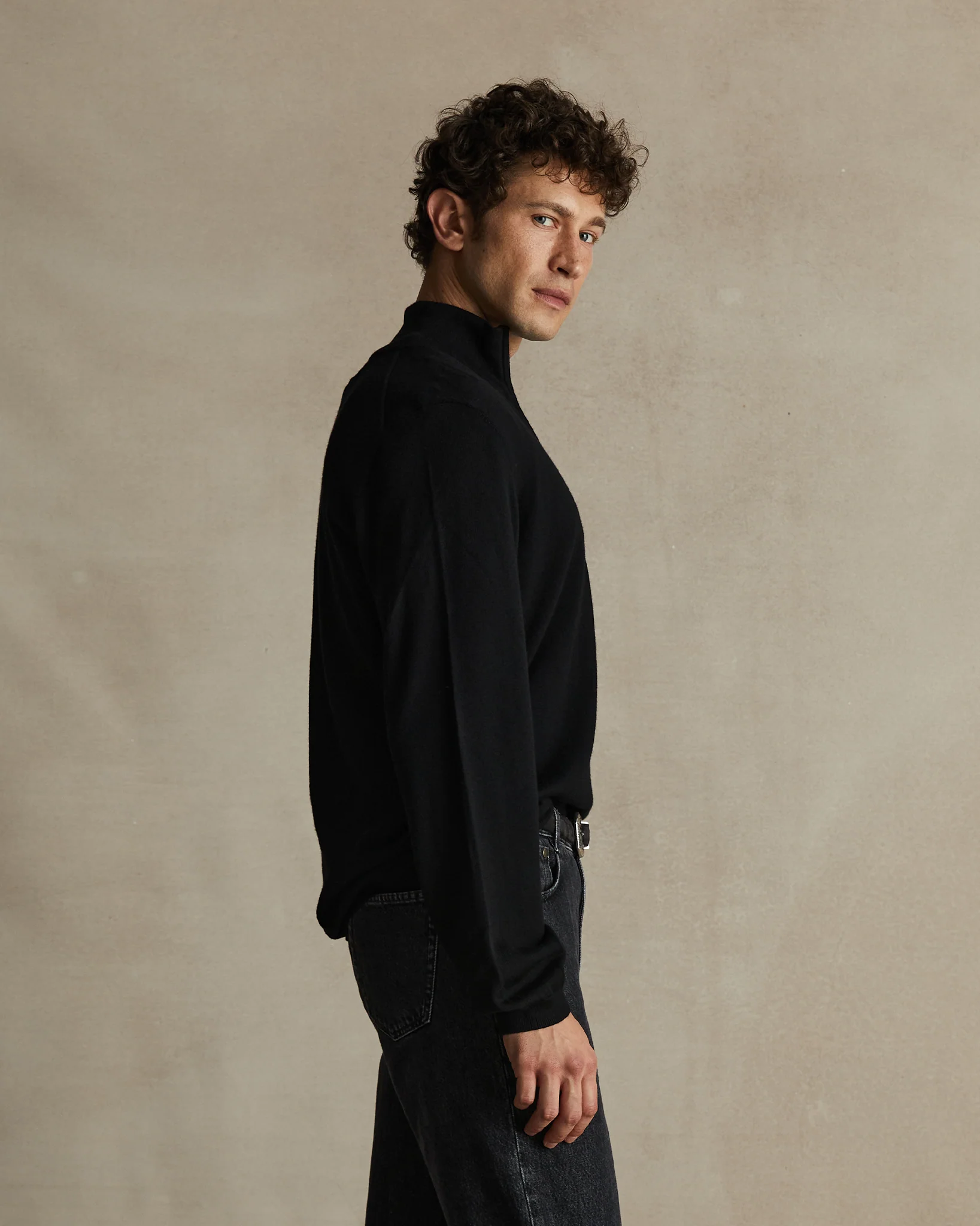 Merino Quarter Zip - Black - Image 6