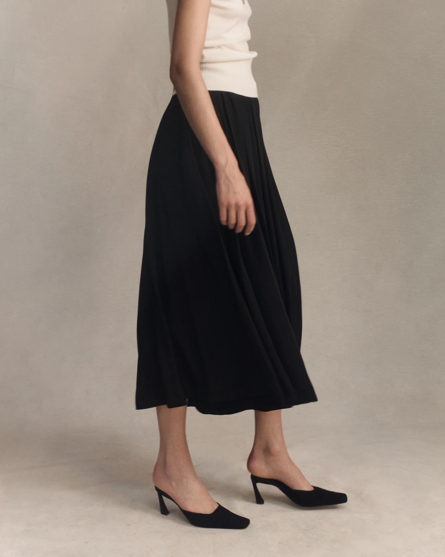Cass Culottes - Black - Image 3