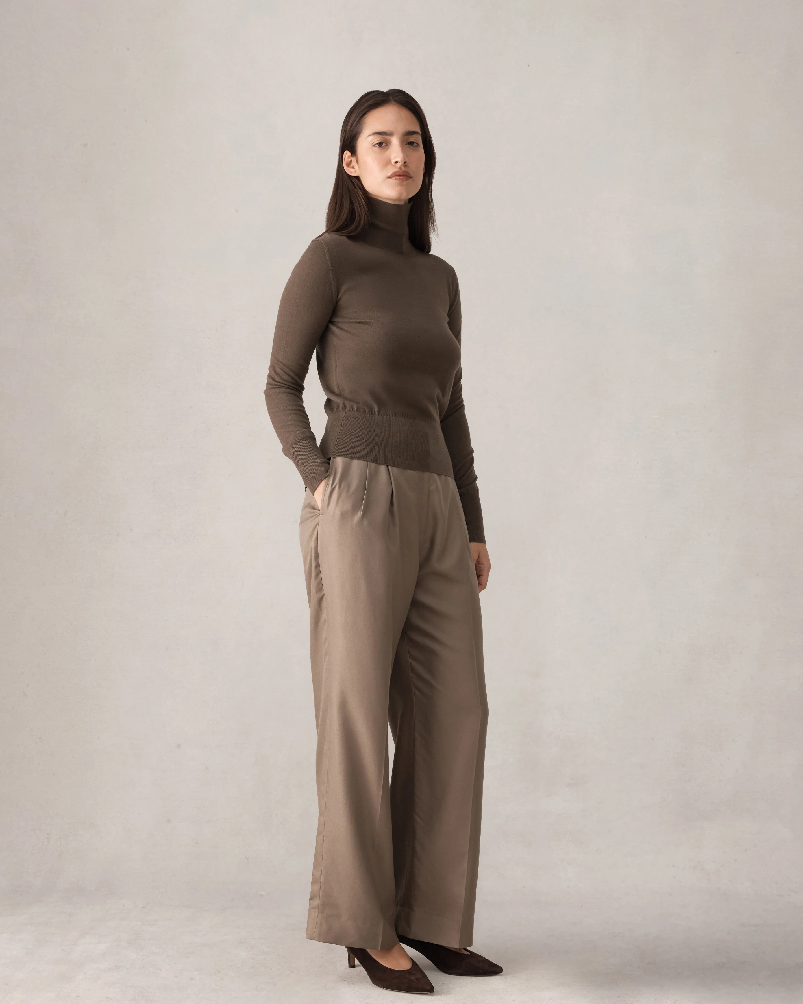 Cass Merino Roll Neck - Moss - Image 4