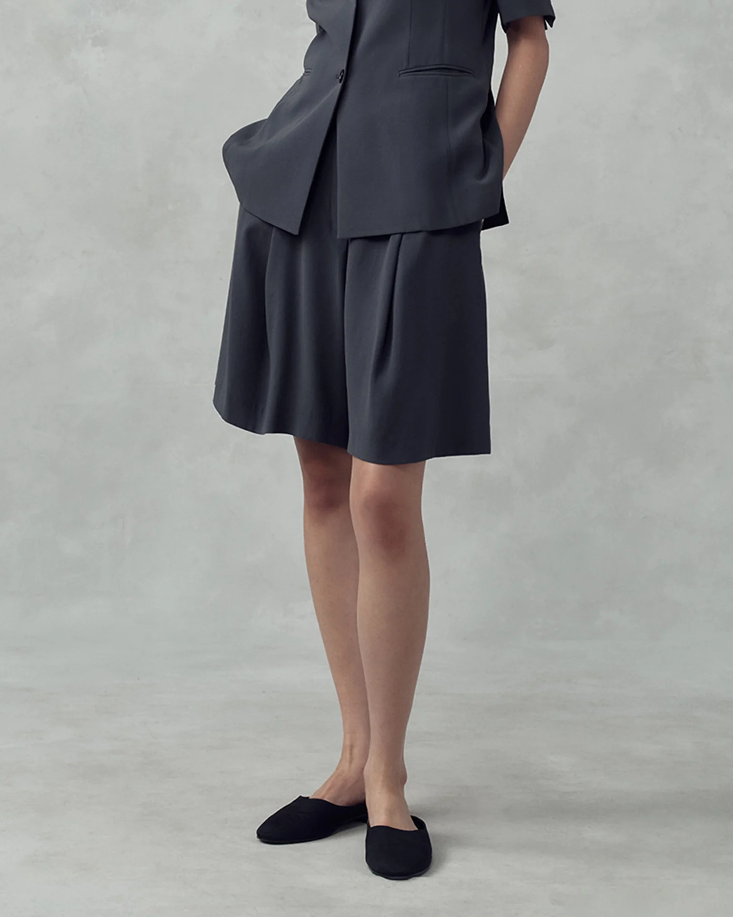 Evalin Shorts - Steele - Image 5