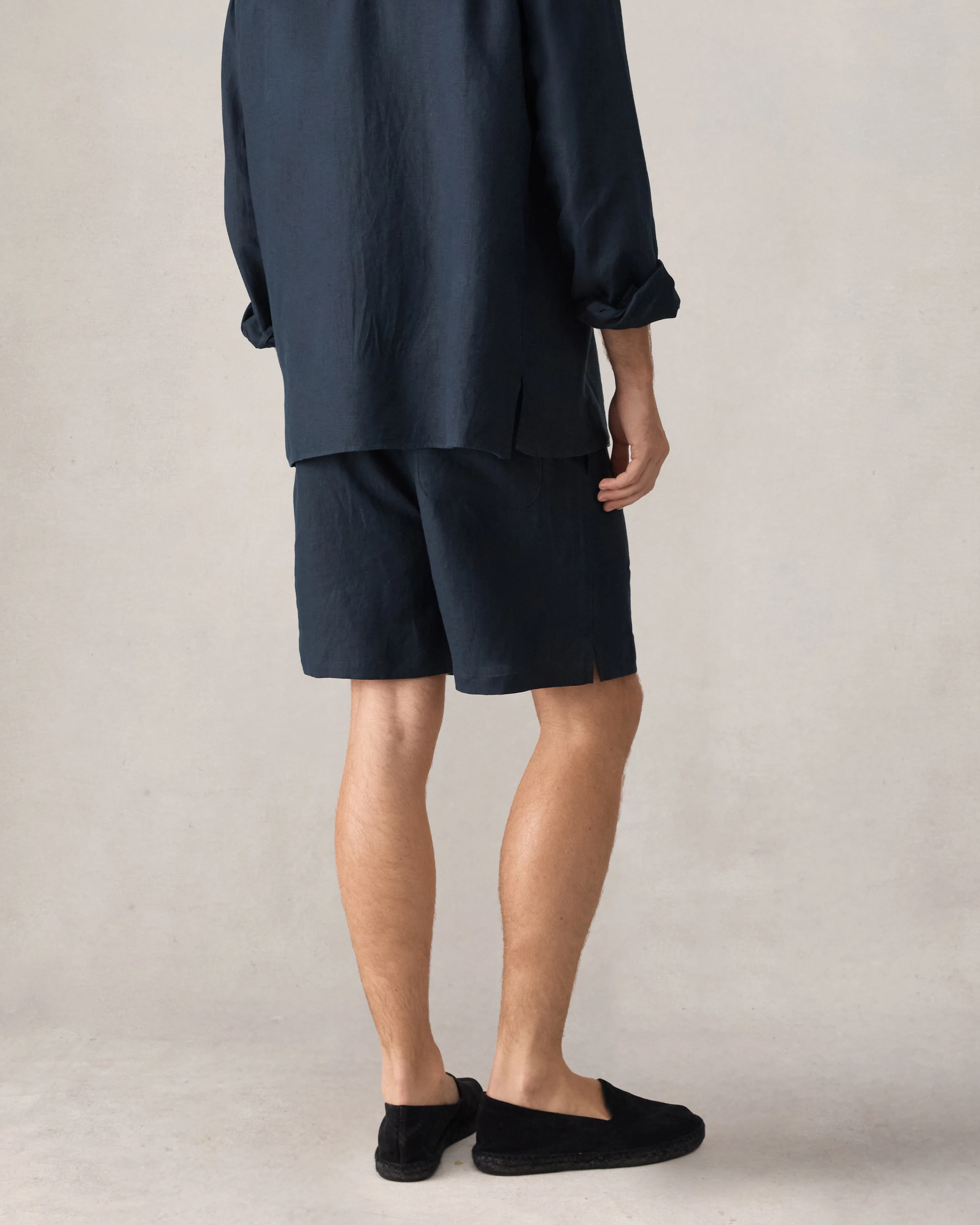 Leisure Short - Navy - Image 6