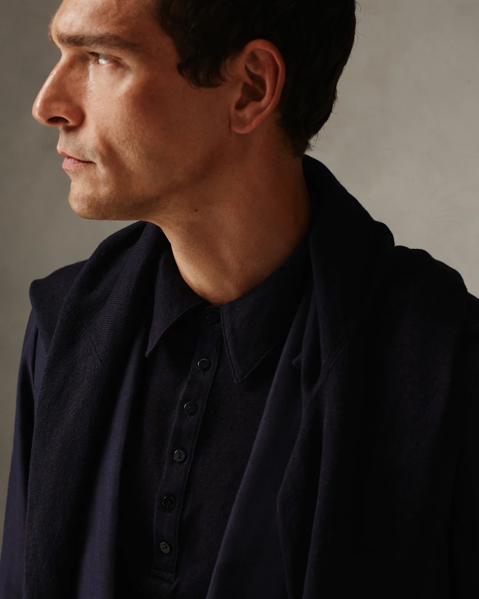 Linen Polo - Navy - Image 5