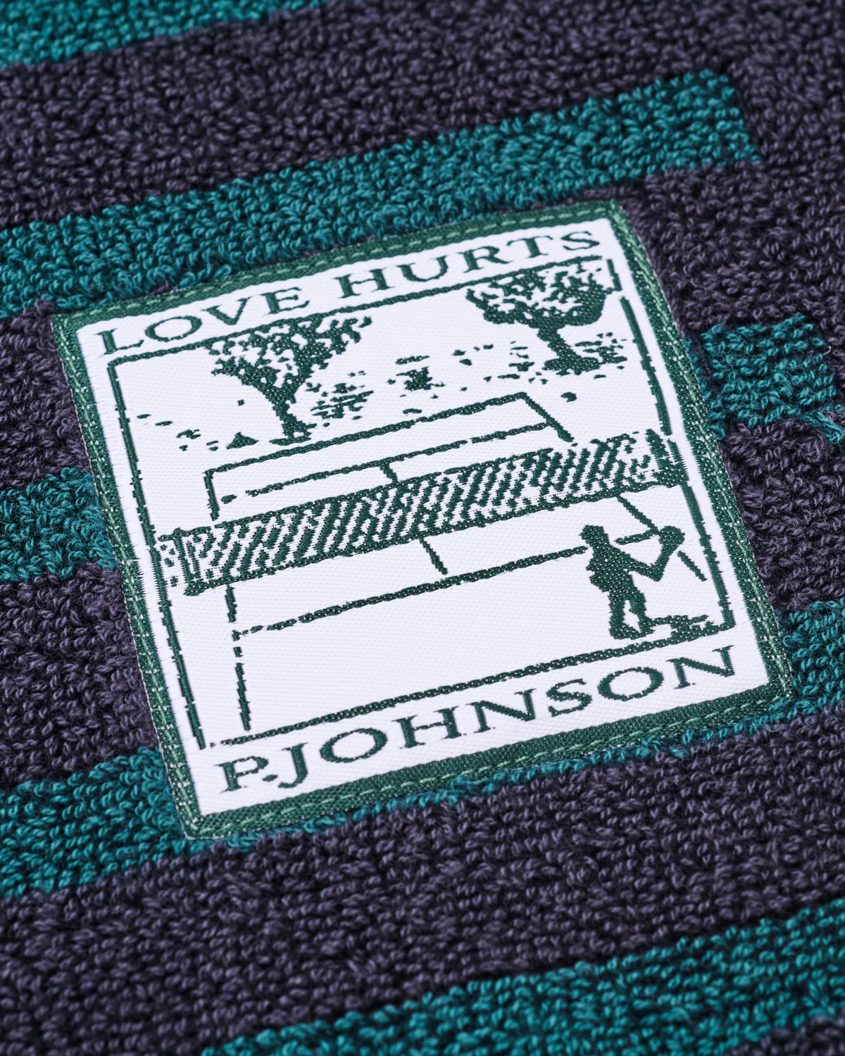 Love Hurts Towel - Navy - Image 4