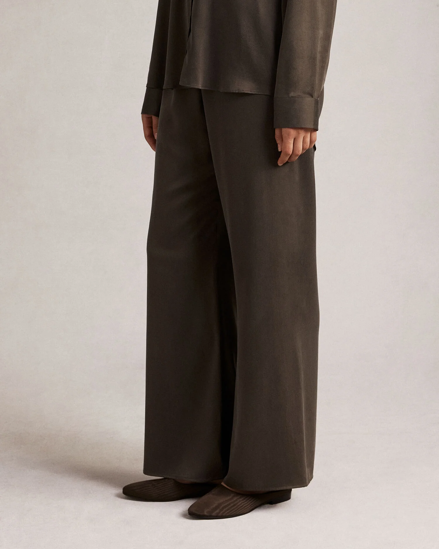 Margherita Pant - Olive - Image 3