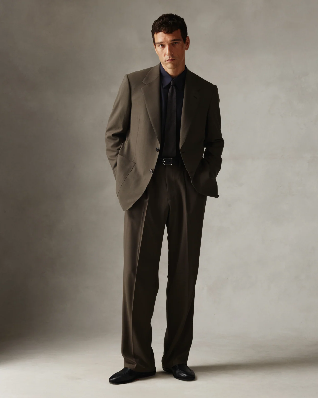 Merino S140 High Twist Blazer - Dark Moss - Image 4