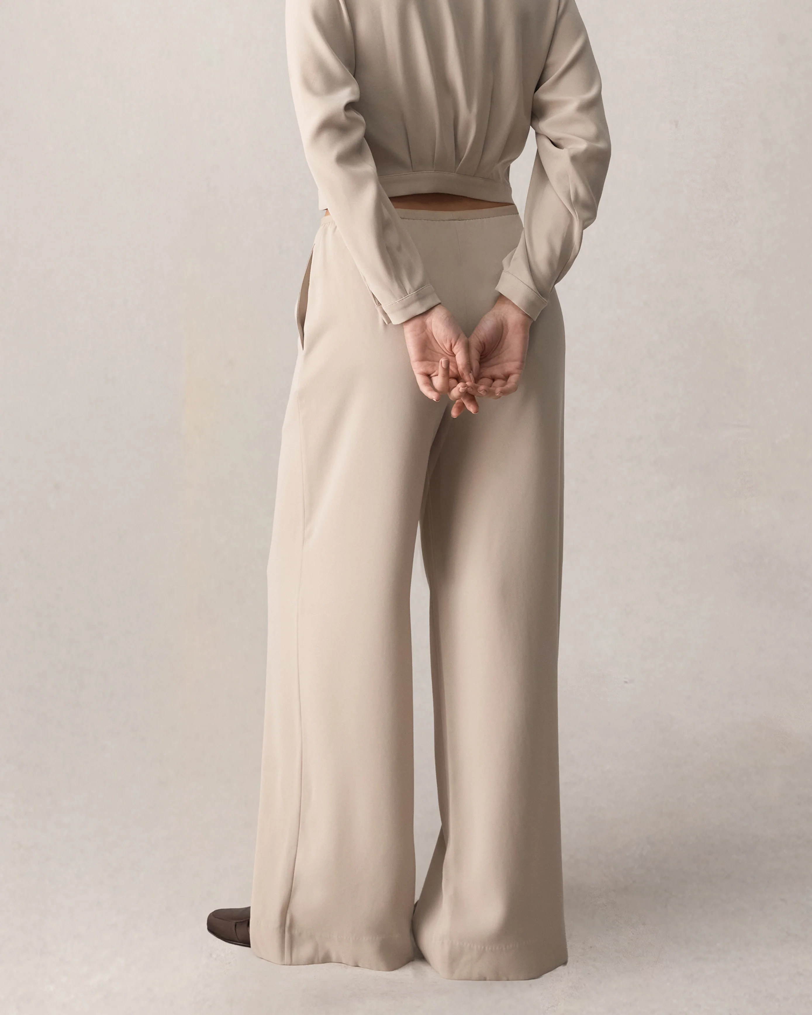 Pamela Pant - Greige - Image 6