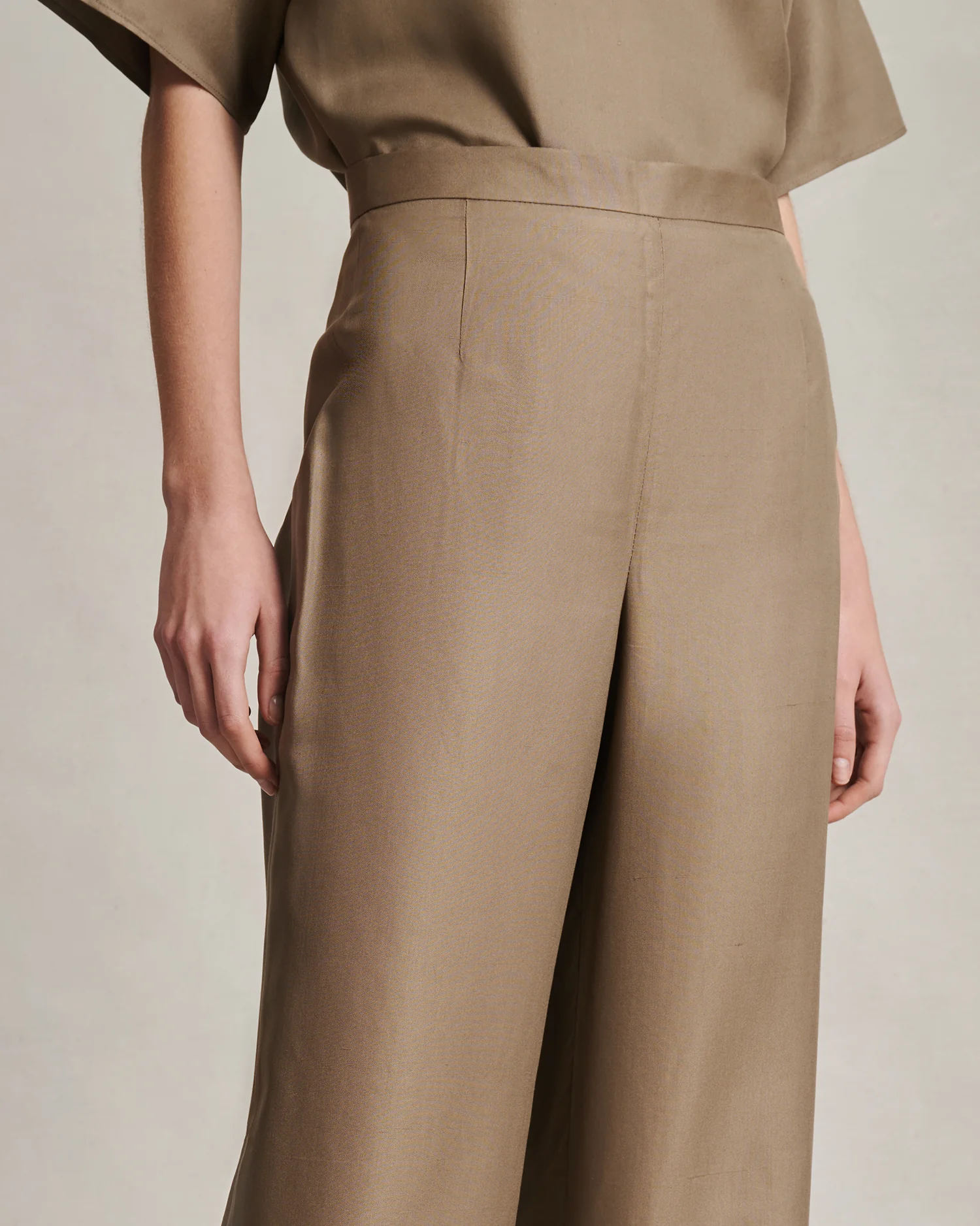 Sofia Trouser - Taupe Dupioni - Image 4