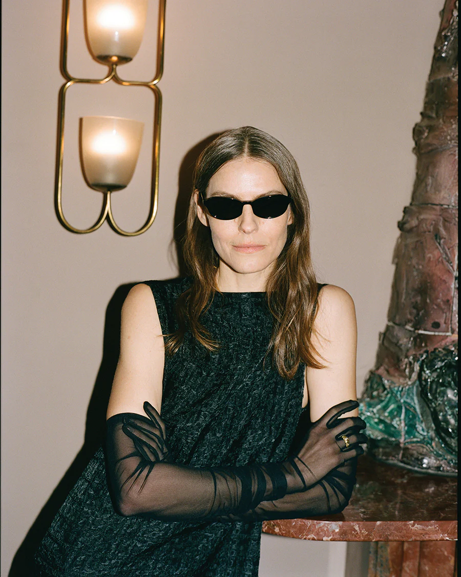 Tilda Black Sunglasses - Image 3